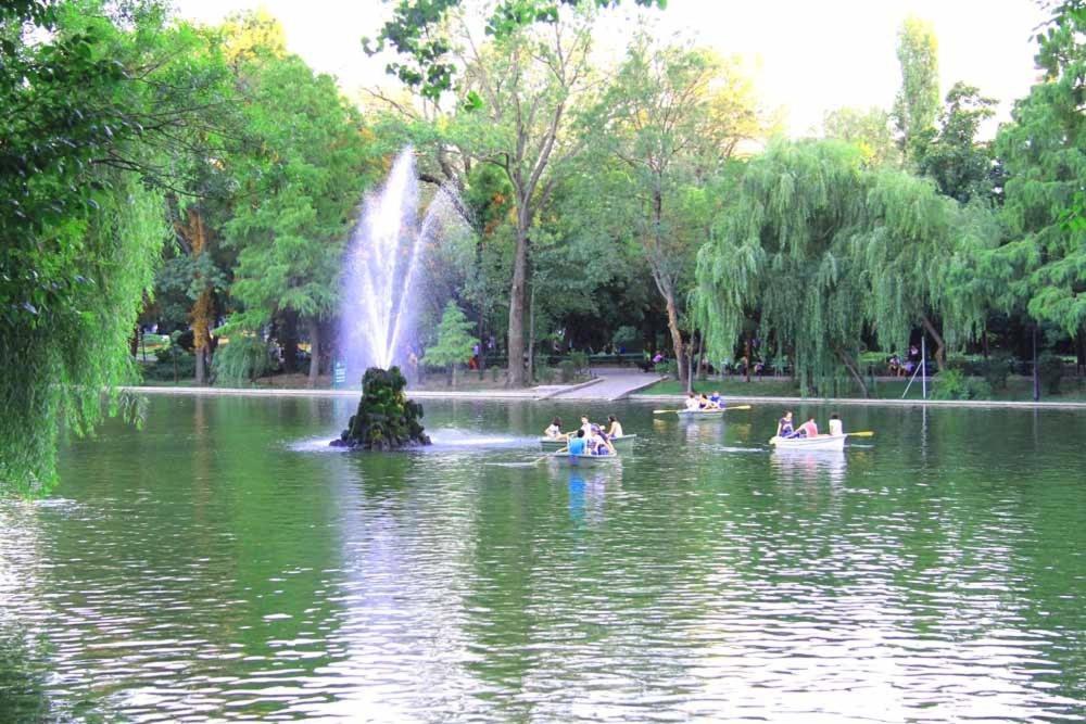 Central Park Bucharest Bucareste Quarto foto
