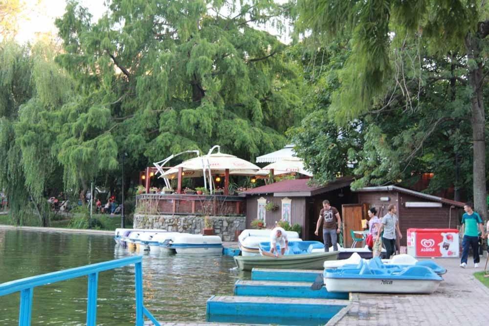 Central Park Bucharest Bucareste Quarto foto